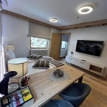 Privatni Rio 153 U Sklopu Vucko * Jahorina